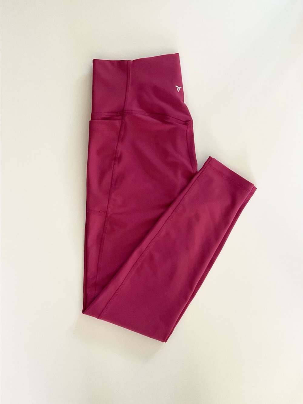 Old Navy Women’s Extra High-Rise Powersoft Boundless 7/8 Pocket Leggings Size M